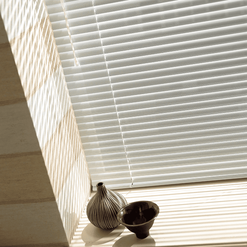 venetian blinds